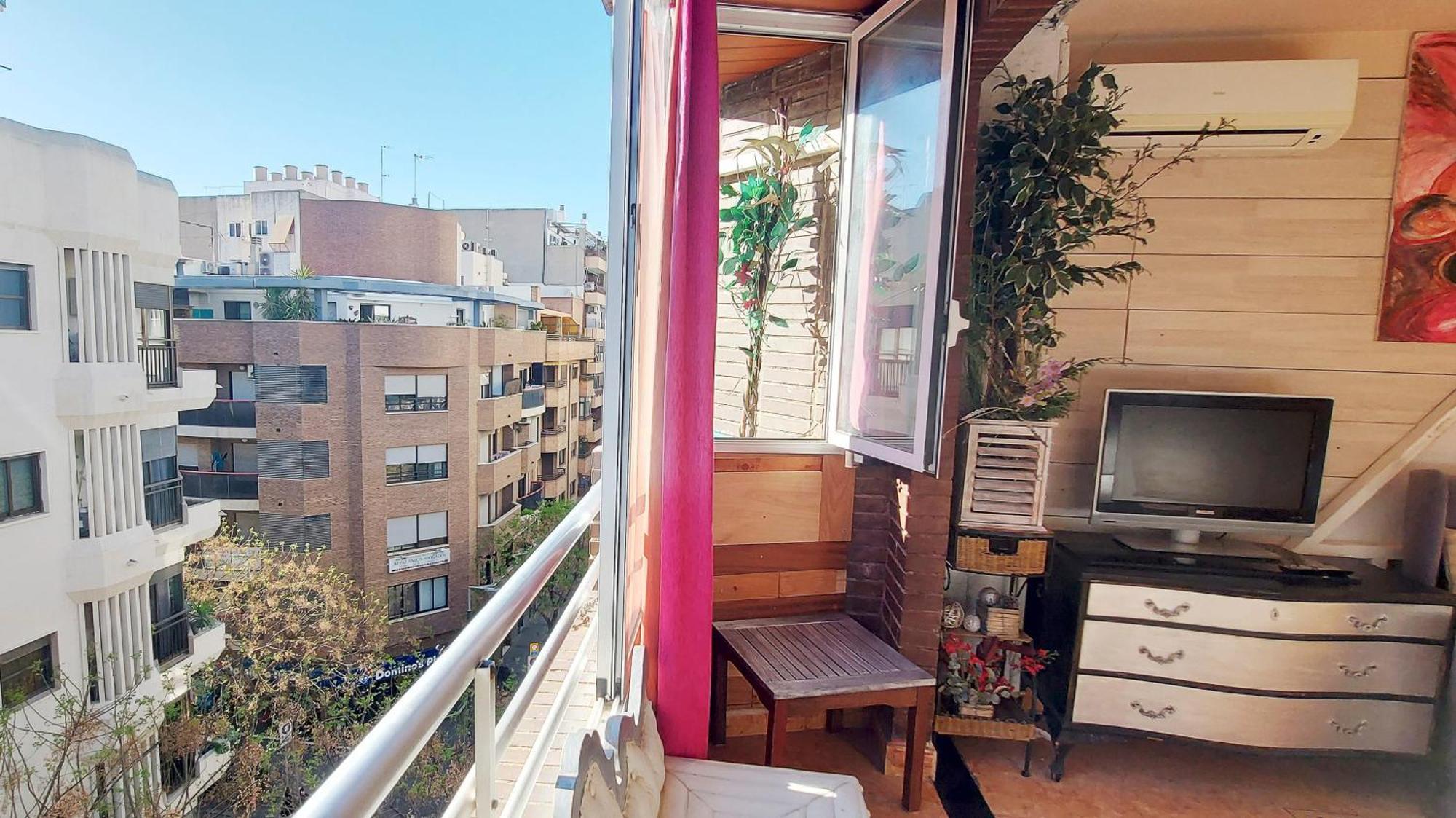 Modern Apartment In Alacant 60M² Wheelchair Accessible アリカンテ エクステリア 写真